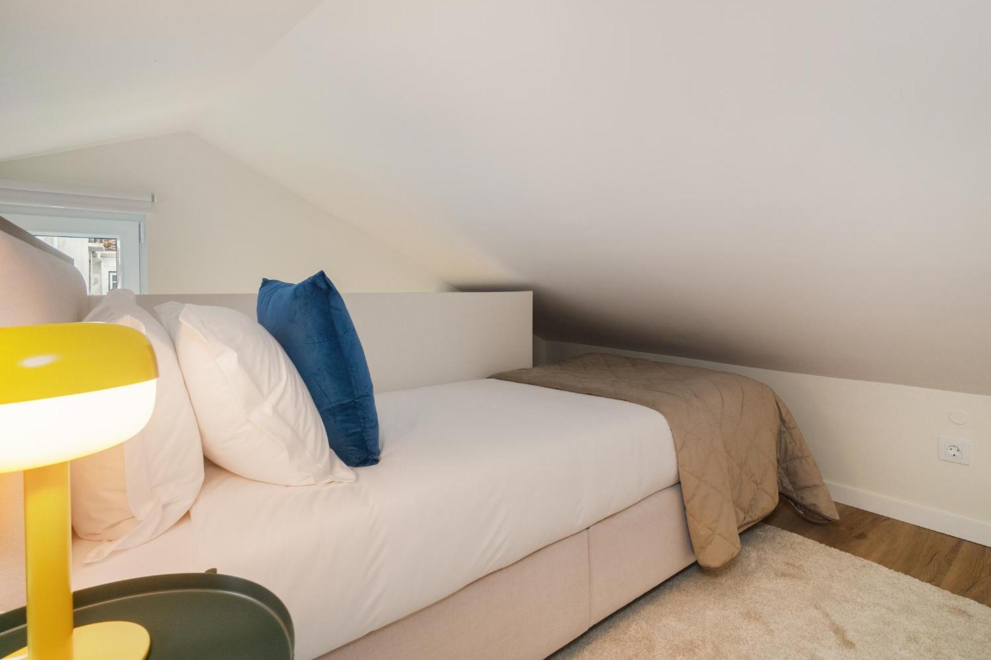 Apartment Whome Explore From A Cozy Base In Alfama