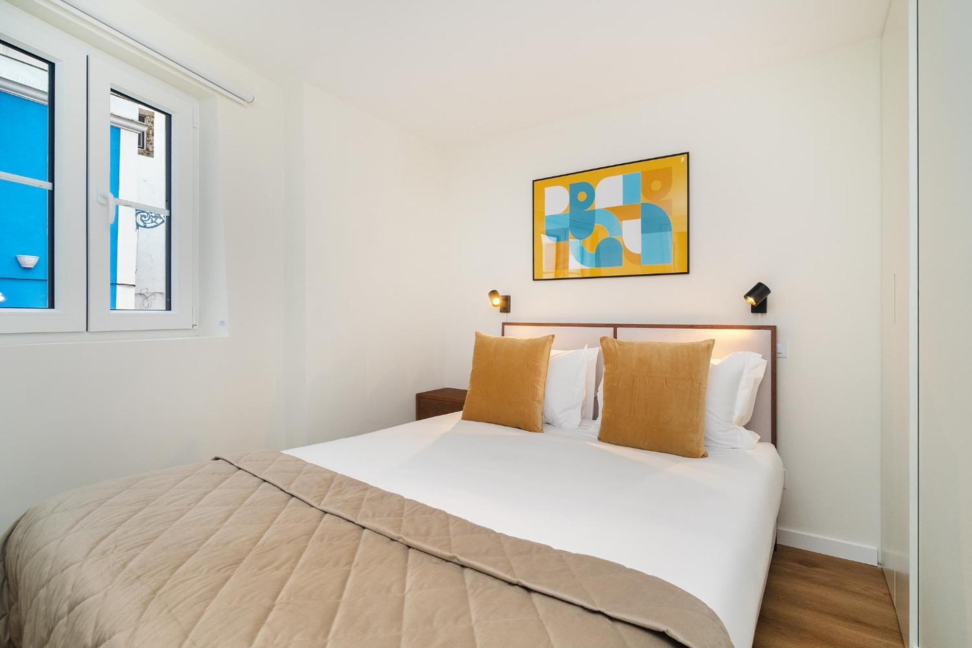 Whome Explore From A Cozy Base In Alfama Apartment