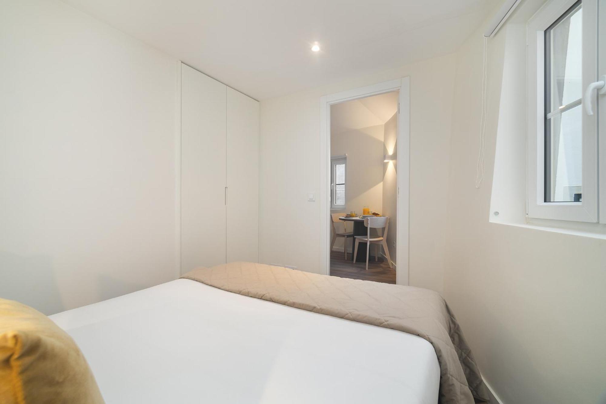 Whome Explore From A Cozy Base In Alfama Apartment